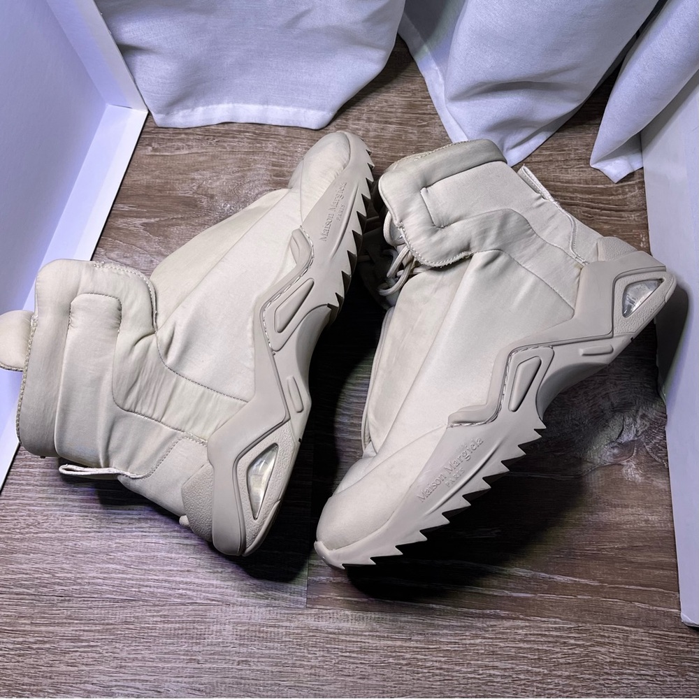 Maison Martin Margiela New Future Desert